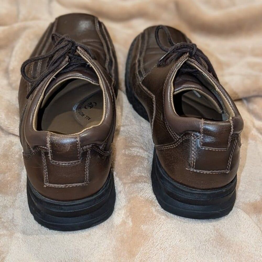 Dockers Mens Size 11 M Brown Leather Shoes - Picture 5 of 8